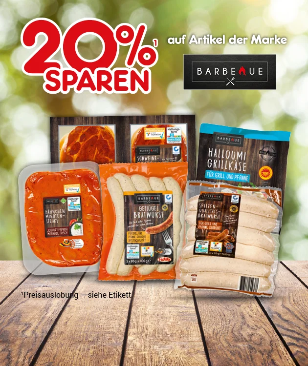Diese Grafik zeigt einen unscharfen, gr&uuml;nlichen Hintergrund wie im Freien und im Vordergrund eine Holz-Tischfl&auml;che. Oben links steht gro&szlig; &bdquo;zwanzig Prozent sparen&ldquo;, daneben in kleiner Schrift &bdquo;auf Artikel der Marke&ldquo; sowie ein schwarzes Markenfeld mit wei&szlig;er Schrift &bdquo;Barbecue&ldquo;. Auf dem Tisch sind mehrere verpackte Grill- und Fleischprodukte der Marke Barbecue abgebildet. Unten links steht klein: &bdquo;Preisauslobung &ndash; siehe Etikett&ldquo;. Ganz unten mittig ein wei&szlig;er Button mit roter Umrandung und roter Schrift &bdquo;Jetzt Sparangebote entdecken&ldquo;, der zum Klicken einl&auml;dt.