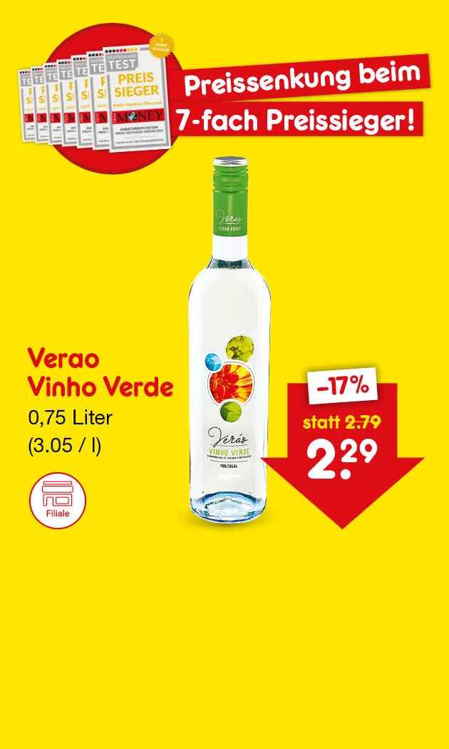 Auf der gelben Netto-Angebotsgrafik mit rotem Kreis und rotem Pfeil ist der Schriftzug Preissenkung beim siebenfach Preissieger zu sehen. Beworben wird Verao Vinho Verde in der Flasche mit null Komma f&uuml;nfundsiebzig Liter. Links stehen der Produktname und der Grundpreis von drei Euro f&uuml;nf Cent pro Liter. Rechts zeigt ein roter Pfeil siebzehn Prozent Rabatt, statt zwei Euro neunundsiebzig kostet die Flasche jetzt zwei Euro neunundzwanzig.