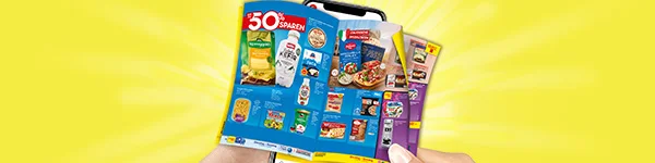 Diese Grafik zeigt eine Hand, die ein ge&ouml;ffnetes, buntes Netto-Prospekt vor gelbem Strahlen-Hintergrund h&auml;lt; oben links steht &bdquo;vierzig Prozent sparen&ldquo;. Auf den Prospektseiten sind verschiedene Produktangebote mit Bildern und Preisen zu sehen. Unten ein Button mit der Aufschrift &bdquo;Zum digitalen Wochenprospekt&ldquo;, der zum Klicken einl&auml;dt.
