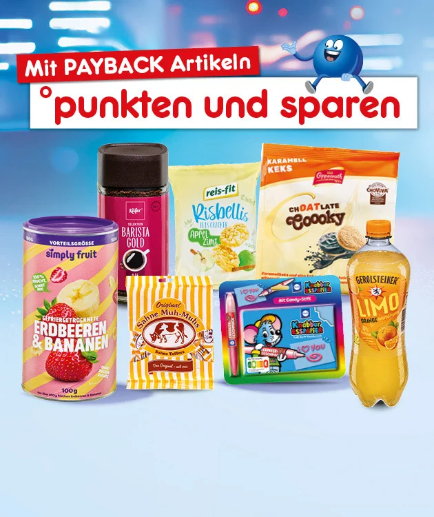 Diese Grafik zeigt auf hellblauem Hintergrund den Schriftzug &bdquo;Mit PAYBACK Artikeln punkten und sparen&ldquo; sowie oben rechts einen fr&ouml;hlich lachenden blauen Pointee, der Arme und Beine einladend ausstreckt. Davor sind verschiedene Produkte abgebildet: &bdquo;simply fruit&ldquo; mit dem Hinweis &bdquo;Vorteilsgr&ouml;&szlig;e&ldquo;, &bdquo;gefriertrocknete Erdbeeren und Bananen&ldquo; und &bdquo;hundert Gramm&ldquo;, ein dunkles Produkt mit pinkem Etikett, ein Produkt von &bdquo;reis-fit&ldquo;, &bdquo;Chocolate Cookie&ldquo; mit &bdquo;Karamell Keks&ldquo;, eine bunte S&uuml;&szlig;warenbox "Knabber Esspapier" und &bdquo;Gerolsteiner Limo Orange&ldquo;. Ganz unten befindet sich ein Button mit der Aufschrift &bdquo;Jetzt Angebote entdecken&ldquo;, der zum Klicken einl&auml;dt.